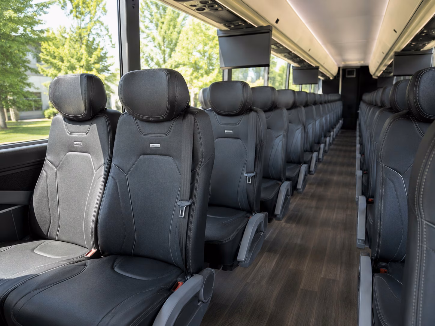 compare group transportation in kennewick in one search