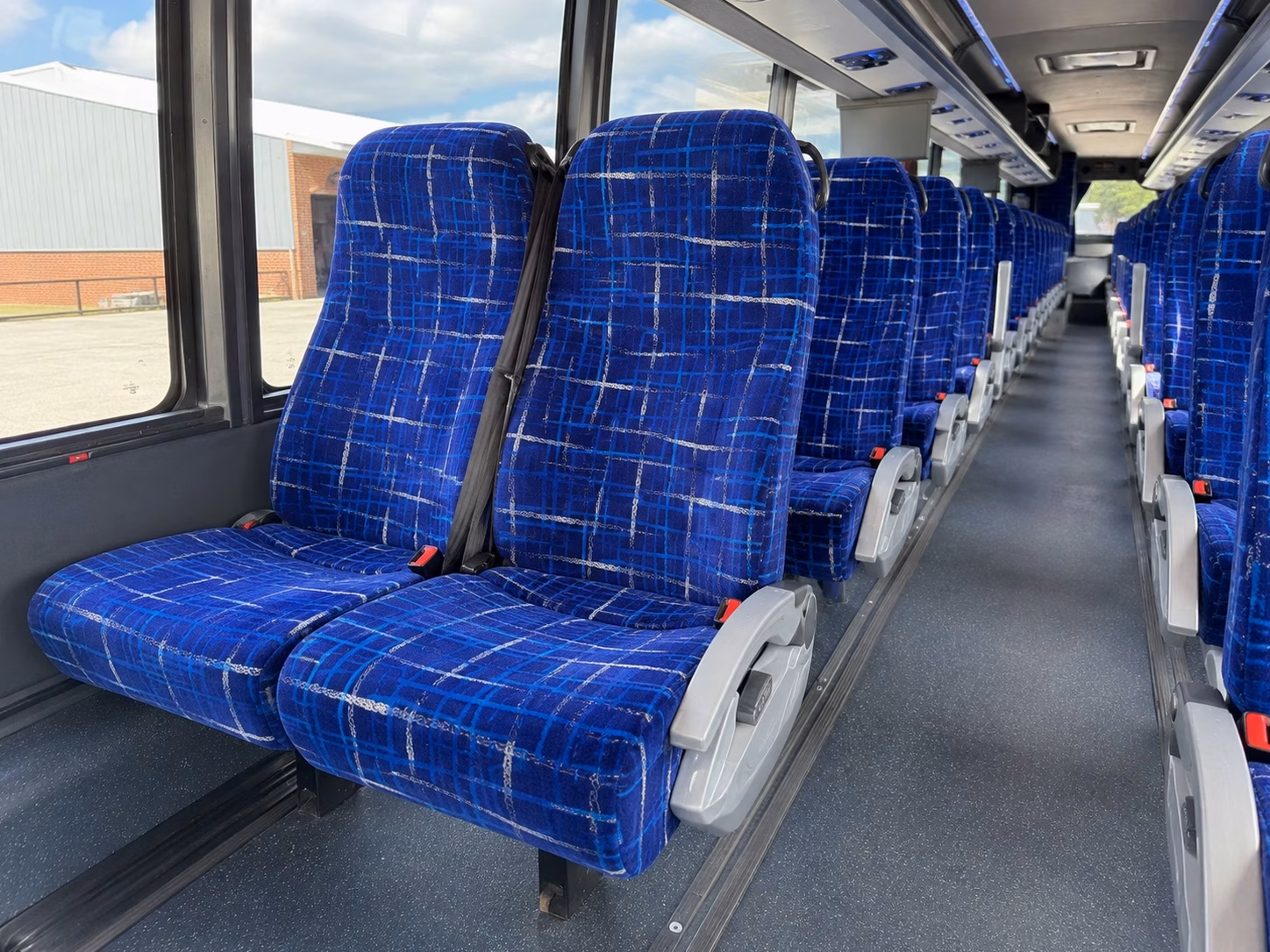how where and when you re traveling affects kennewick charter bus rates