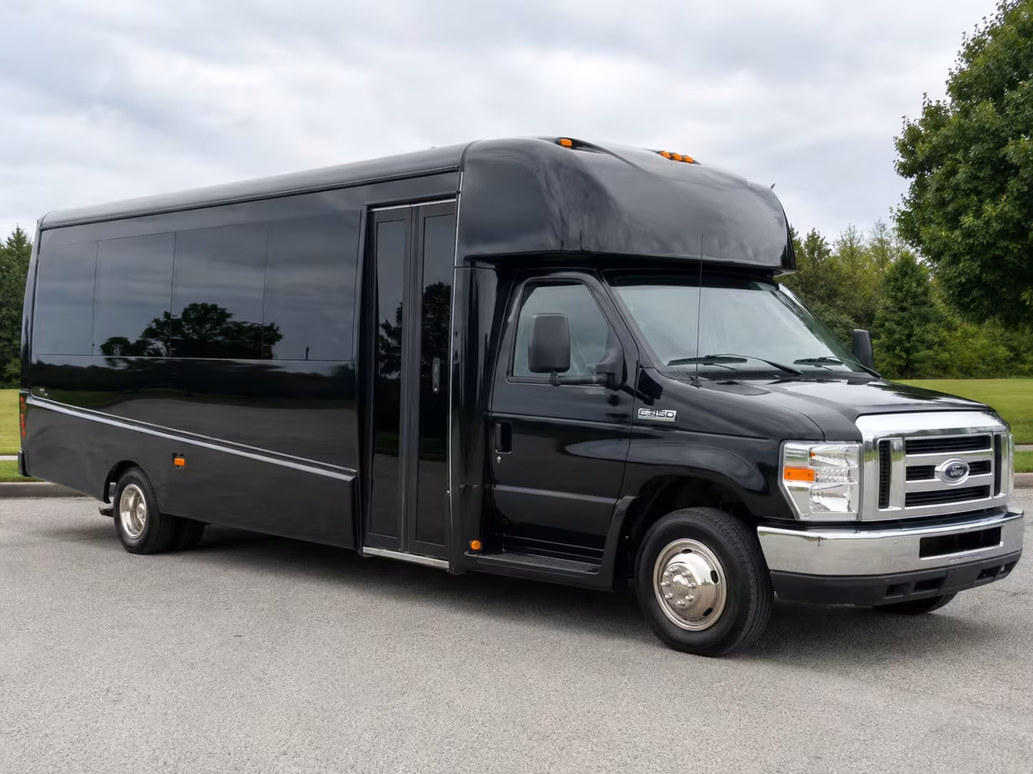kennewick youth group and vbs minibus rentals