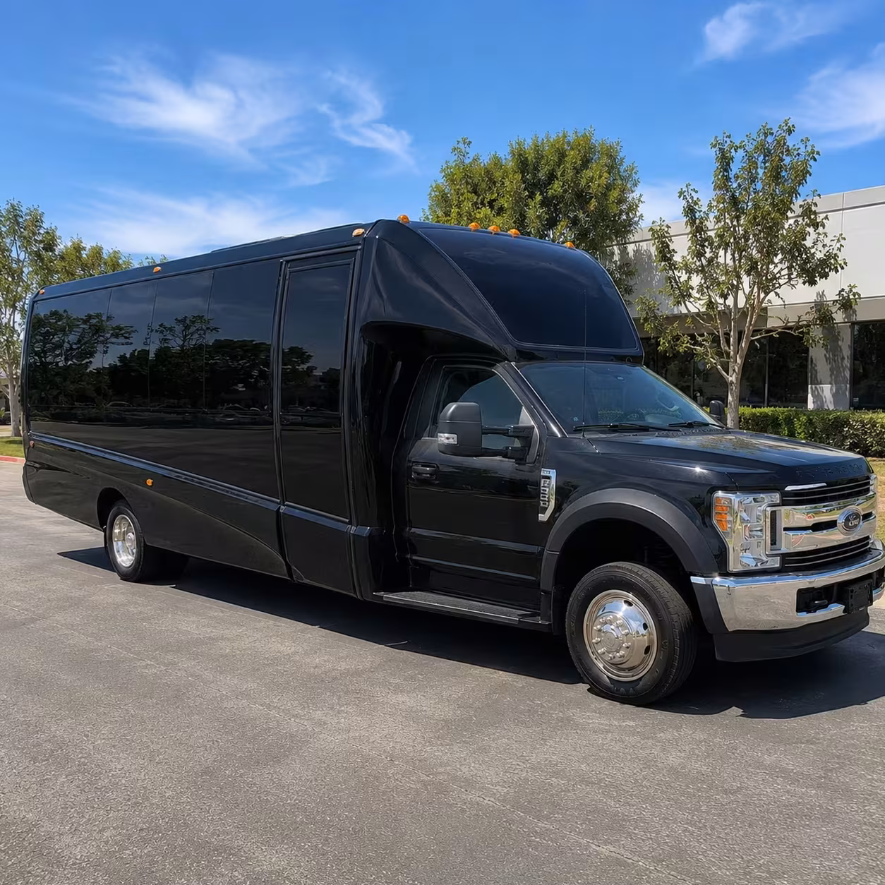 party bus rentals for kennewick high school prom groups