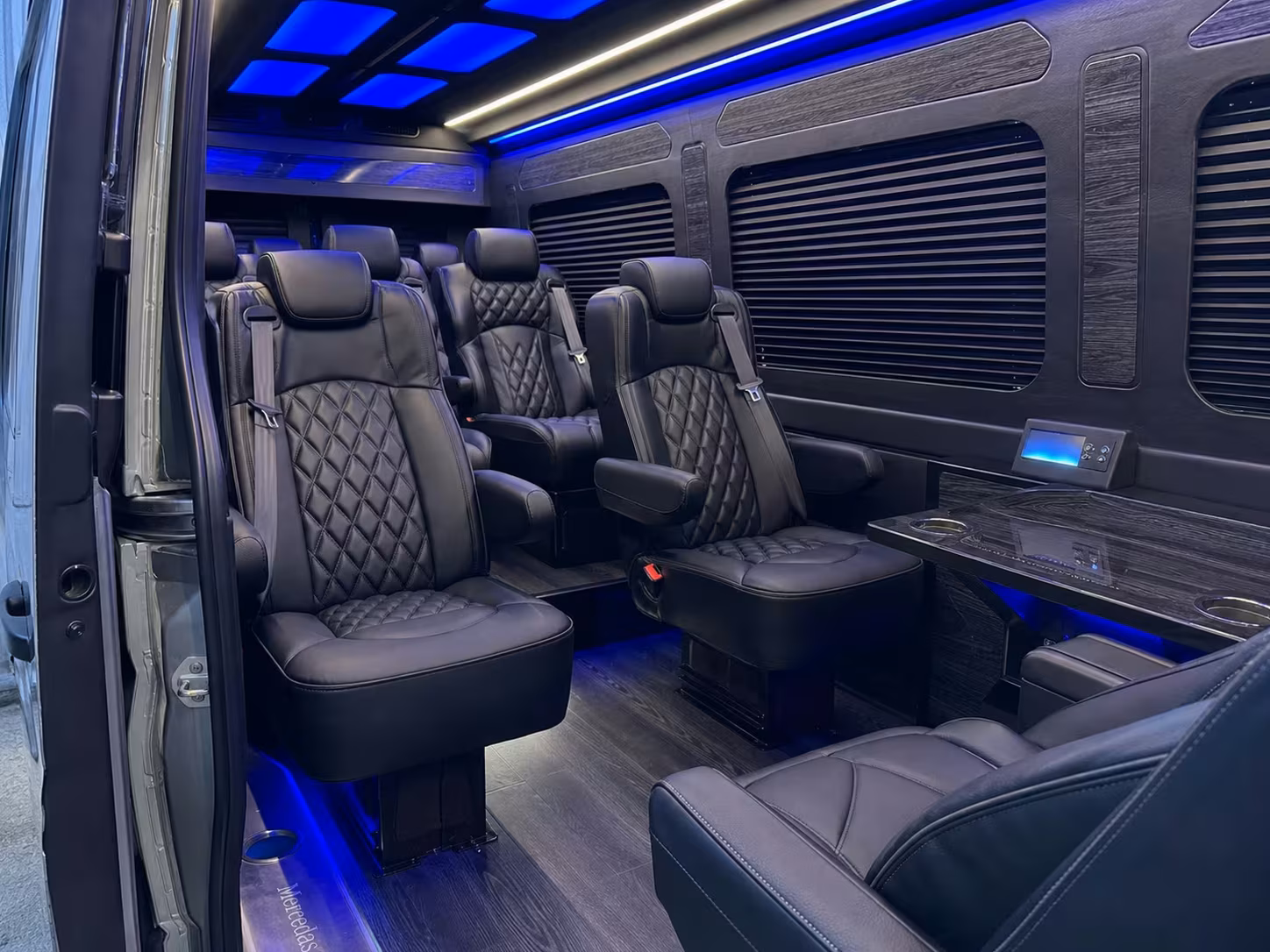sprinter van transportation for groups and events across kennewick
