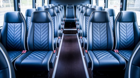 kennewick 25 passenger minibus rental
